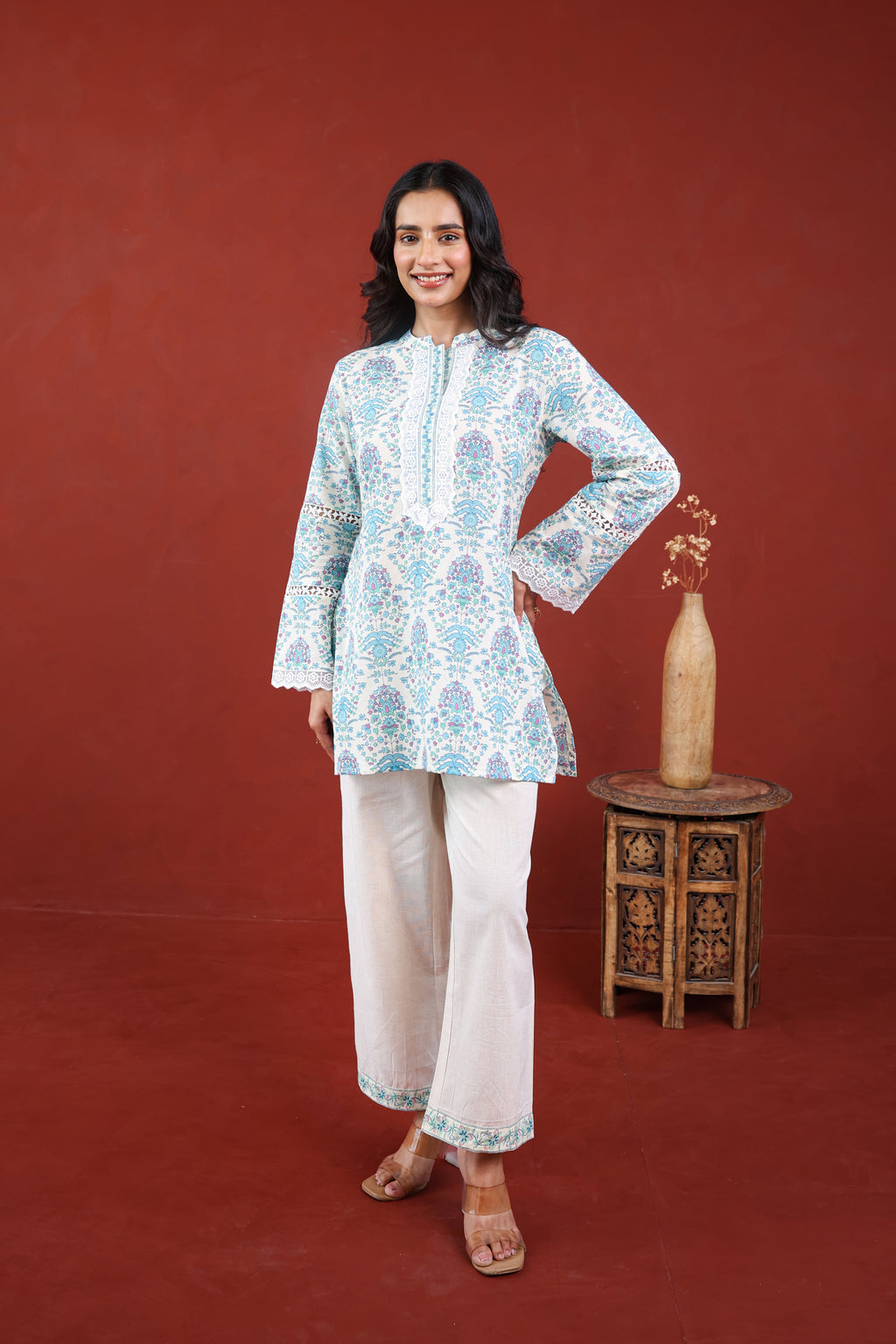 Aura Bloom Kurti Set