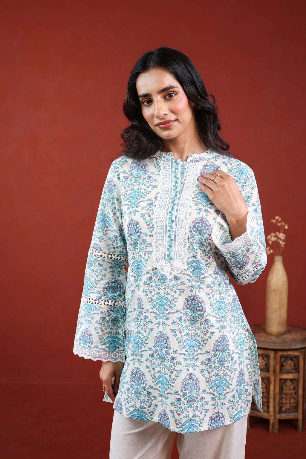 Aura Bloom Kurti Set