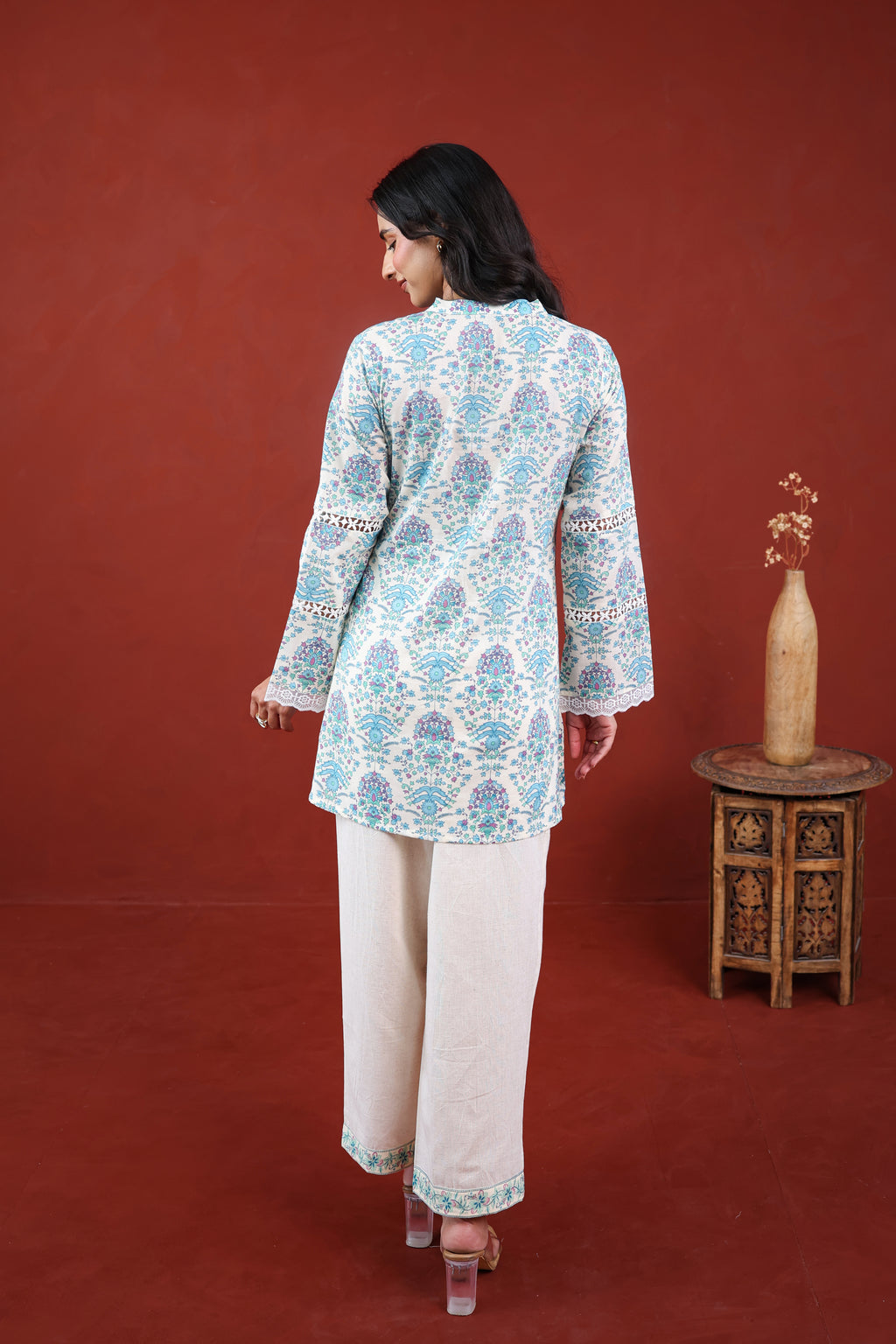 Aura Bloom Kurti Set