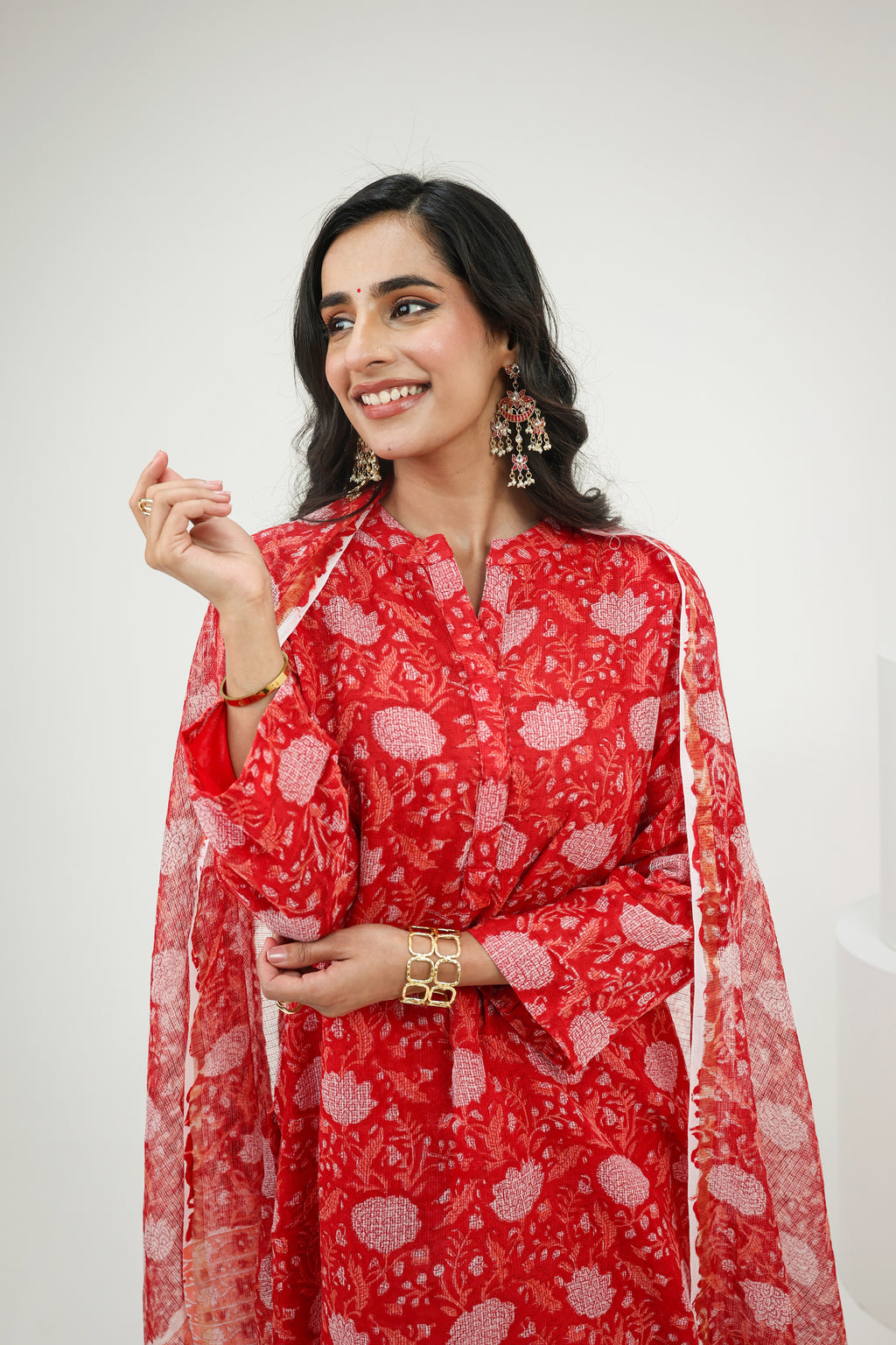 Surkh Noor Suit Set
